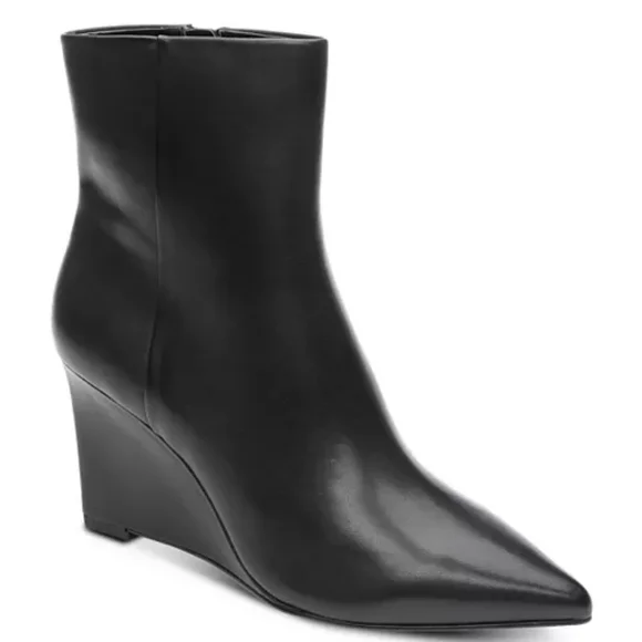 SANCTUARY Women's Pacer Pointed Toe Wedge Booties. Size 10. Color Black. - Picture 2 of 12